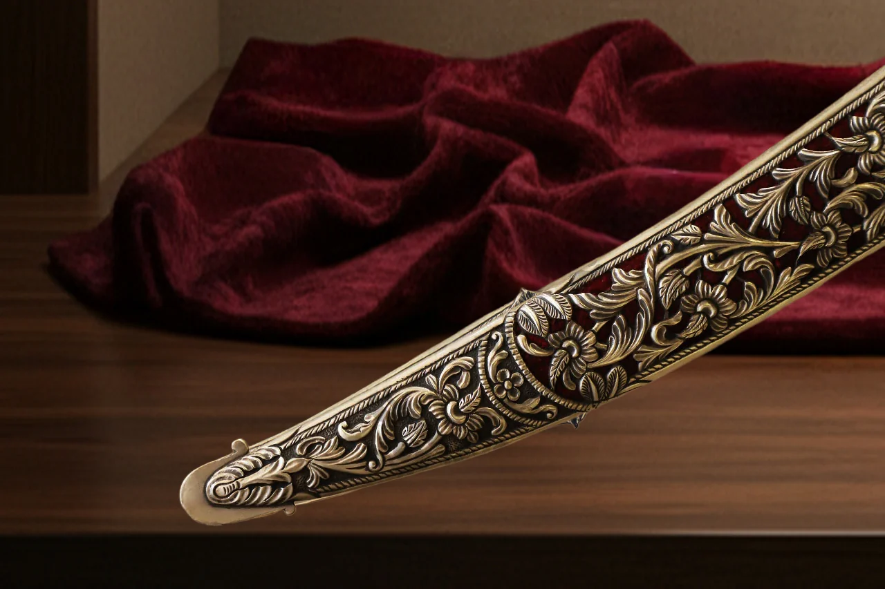 VINTAGE IMPERIAL VINE SWORD IN PURE SILVER - Image 4