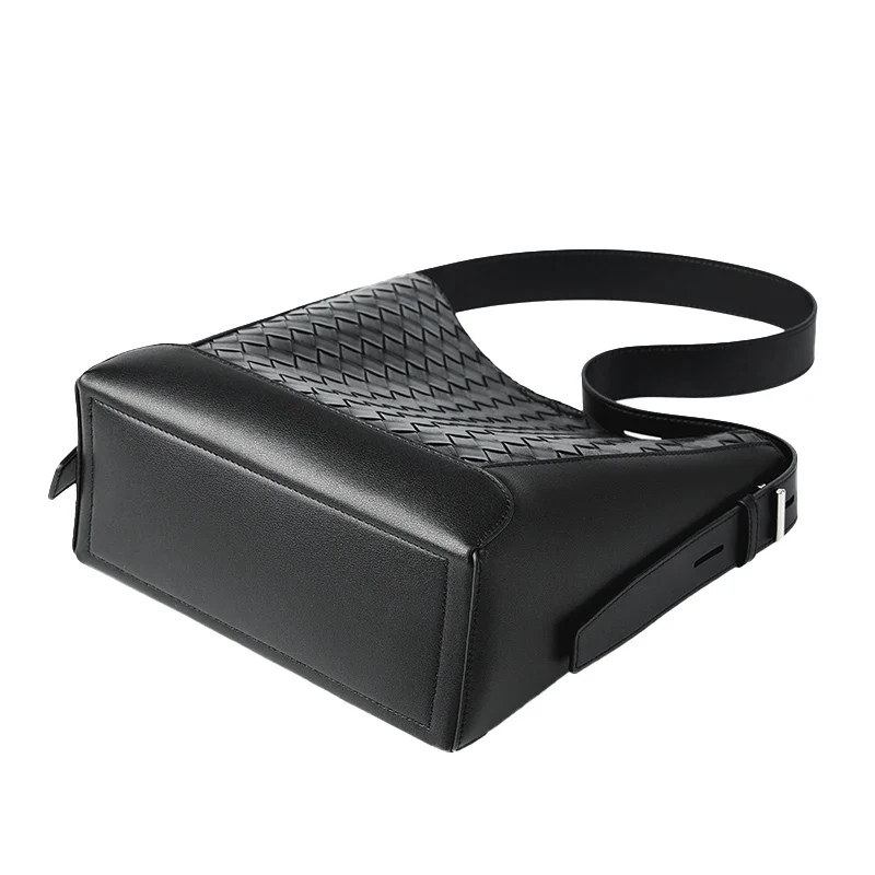 VIONA WOVEN LEATHER BAG - Image 6