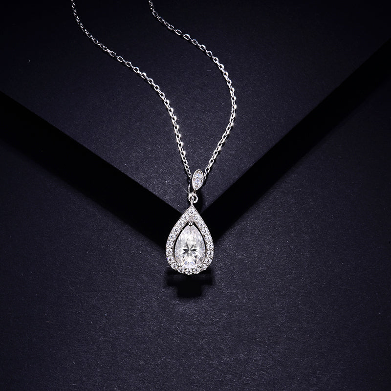 WATER-DROP MOISSANITE PENDANT IN STERLING SILVER - Image 3